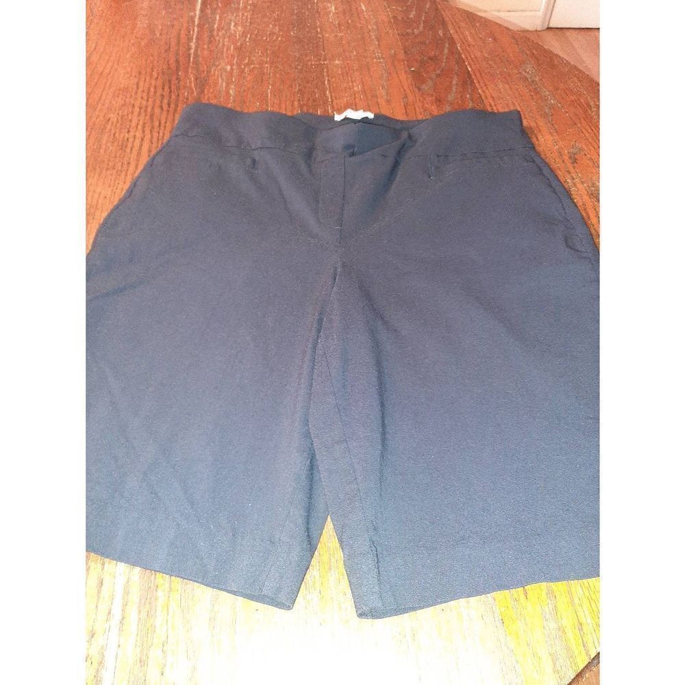 Size 16 Croft & Barrow Navy Blue Mid Rise Slip On Elastic Waist Stretch Shorts